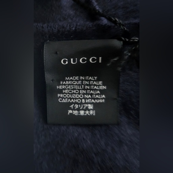 Gucci LOVED Cashmere Sequin Scarf New - Picture 5 of 15